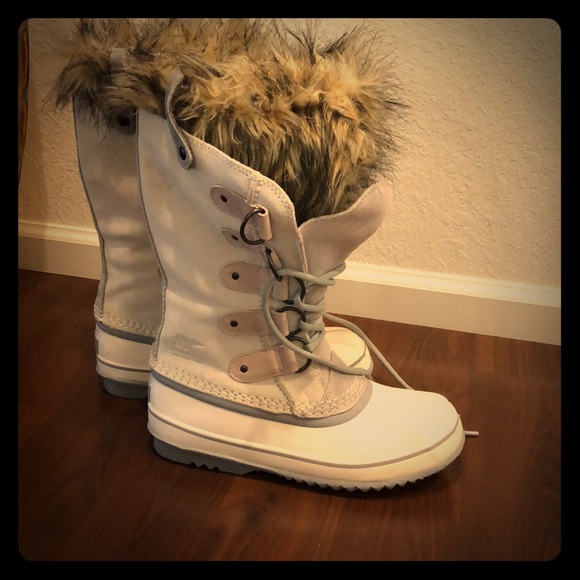 white sorel joan of arctic boots